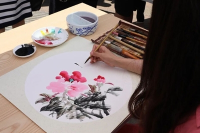 书画惠民润人心 传统文化送清风——2023昆明文艺周侧记